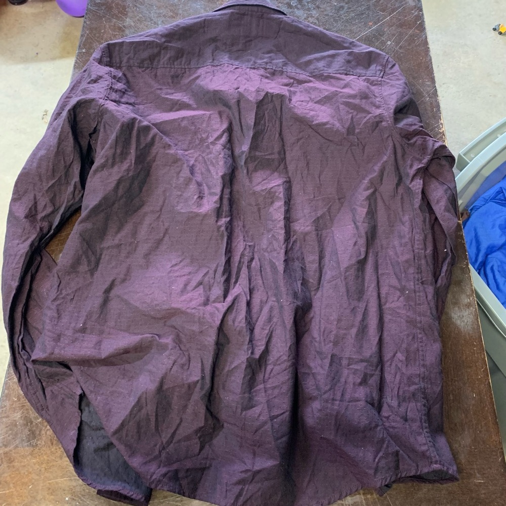 Men’s button down - Picture 3 of 3